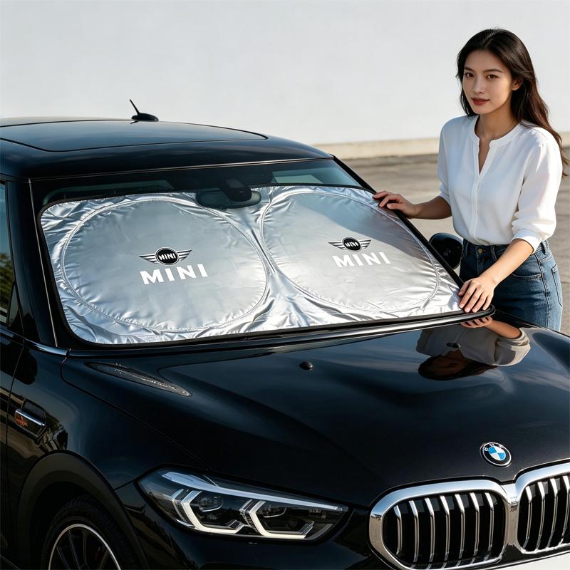 DKHN5 Car Windshield Sunshade Foldable UV Block Heat Shield Protector For BMW X1 X2 X3 X5 X4 X6 X7 G30 G20 G32 G11 G12 F40 F30 Sticker