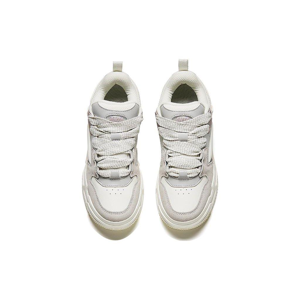 Anta Удобные низкие женские кроссовки Bread Shoes белые фиолетовые 922348001-4