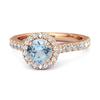Кольцо с круглым голубым топазом и акцентами в виде гало - Стерлинговое серебро с вермейлем из розового золота