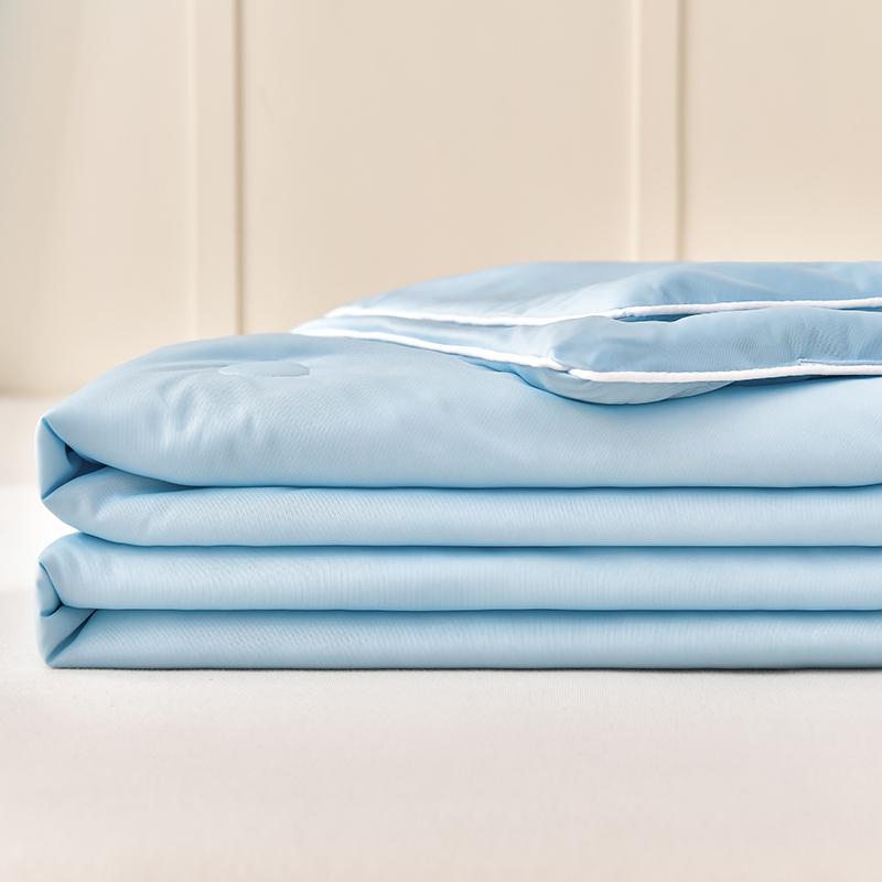 Ice Silk Summer Air Conditioning Cooling Quilt Comforter Lightweight Blankets Skin-friendly Breathable Water Washable Fabric