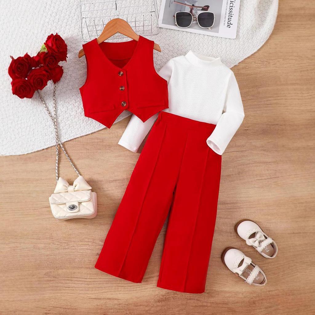 Девичий костюм-тройка в британском стиле с V-образным вырезом: Включает сплошной базовый слой и брюки