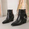 Модные Liyke Панк Стиль Модные Ботильоны Челси с Ремешком на Пряжке с Заклепками Женские Низкий Толстый Каблук Осенне-Зимняя Обувь Женские Короткие Ботинки на Молнии