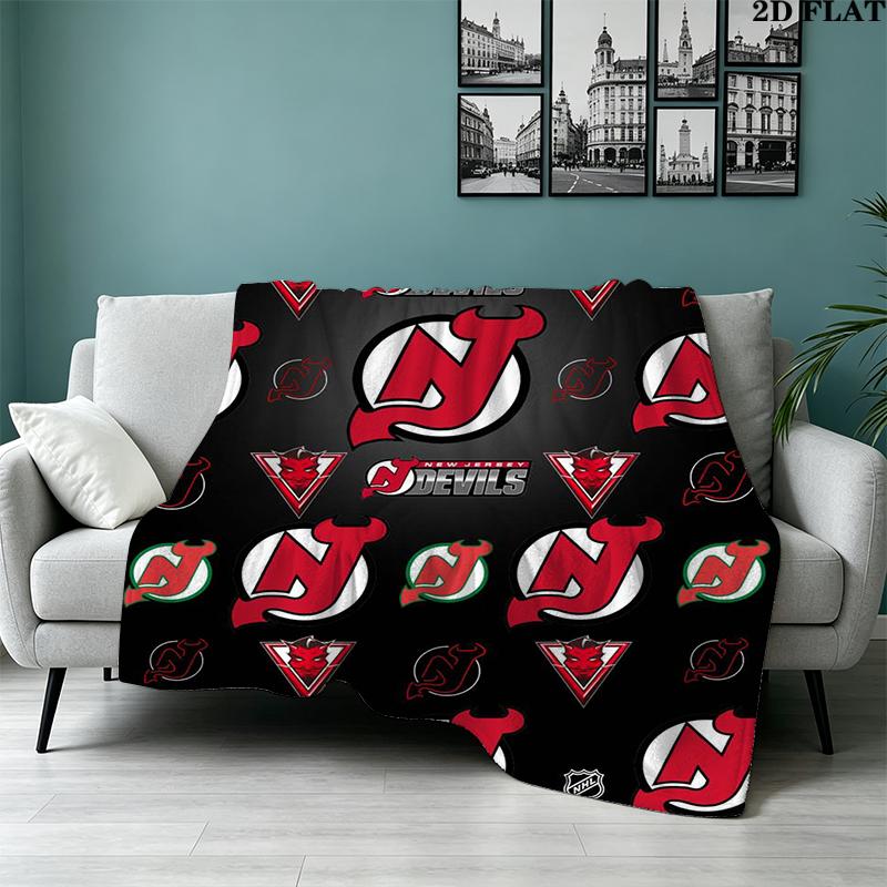 New Jersey Devils Print Flannel Blanket High Quality Warm Comfortable Cover for All Seasons Perfect for Gifts Home Decor