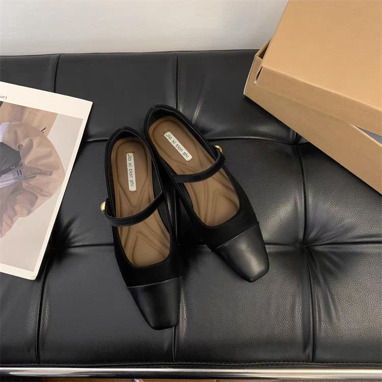 Мода 2024 Весна Новые женские туфли на плоской подошве Модные красные женские туфли Мэри Джейн на плоской подошве Женские туфли с квадратным носком Балетки для улицы