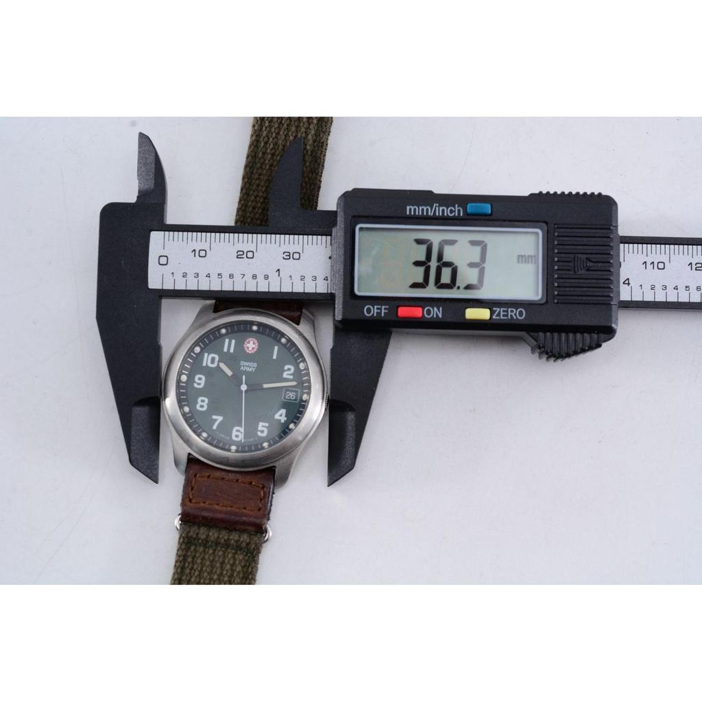 Б/у Мужские кварцевые часы VICTORINOX 25322 Crusader Рабочий элемент