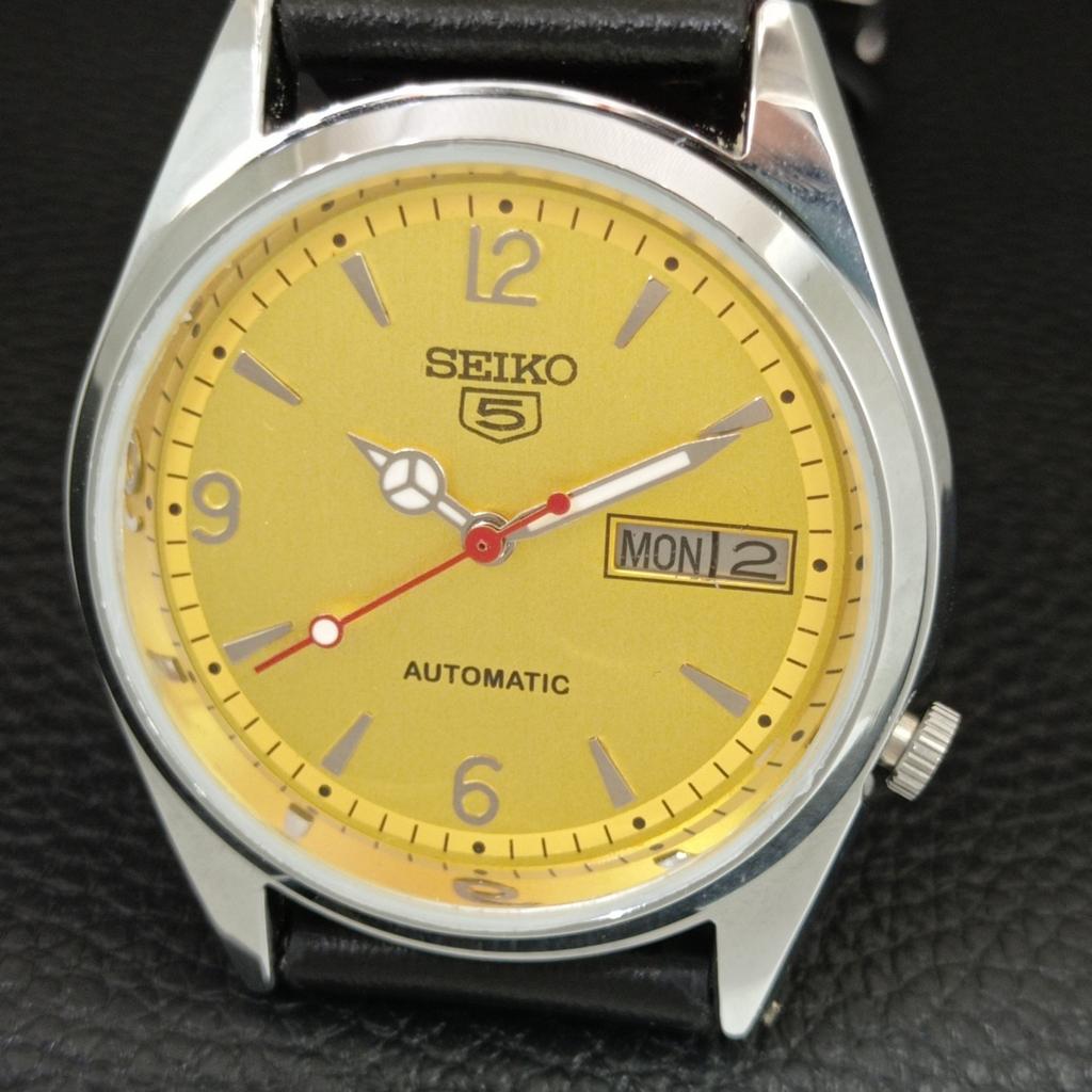 ВИНТАЖНЫЕ ОТРЕМОНТИРОВАННЫЕ МУЖСКИЕ АВТОМАТИЧЕСКИЕ ЧАСЫ SEIKO 5 ЯПОНИЯ ЗОЛОТОЙ ЦИФЕРБЛАТ a445587-1