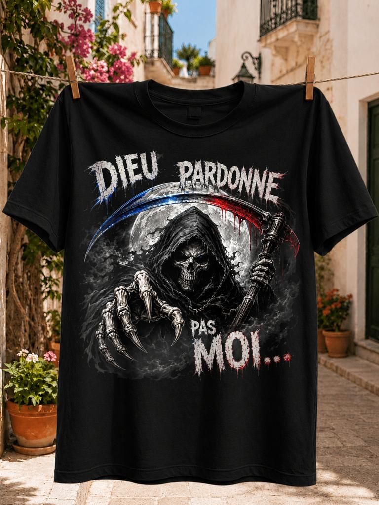 Dieu Pardonne Pas Moi French Quote With Grim Reaper Moon Skeletal Claw And Tricolor Scythe Gothic Unisex All Tshirt