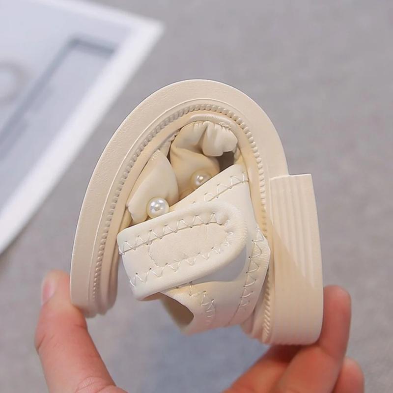 Summer Sandals for Girls Princess Pearl Teenager Girl's Sneakers Waterproof Barefoot Beach Shoes for Children