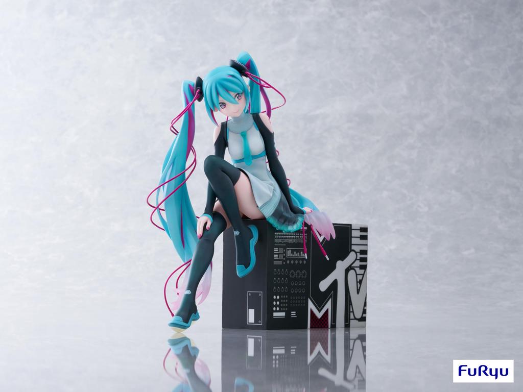 Furyu Hatsune Miku x MTV Scale PVC Painted Complete Figure 1/7