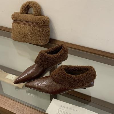 Поэ грубые французские ретро туфли Мэри Джейн с острым носком женская обувь 2025 новые бархатные хлопковые туфли