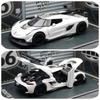 Koenigsegg Jesko Attack Суперкар Симуляция Литые и Игрушечные Транспортные Средства Звуки и Свет Машинка с Инерционным Двигателем 1:32 Подарки из сплава для детей