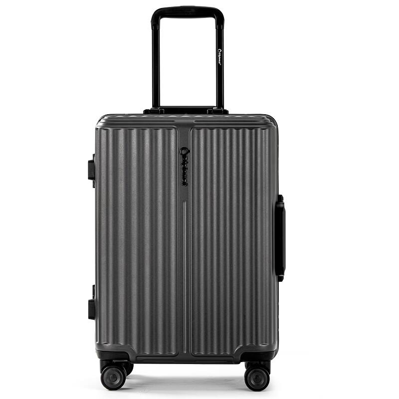 Жесткий чемодан Diplomat DS-13090 для ручной клади