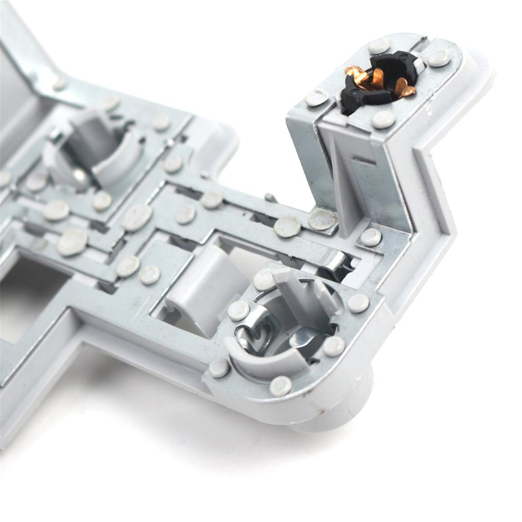 Патрон лампы заднего фонаря A2048201500 для W204 C-класса седан 07-10 замена патрона лампы заднего фонаря