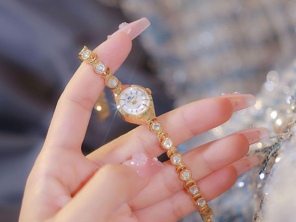 UTHAI V66 Женские цепные часы Легкий люксовый бренд Звезда Луна Циркон Водонепроницаемые Модные женские часы-браслет Аксессуары Подарок