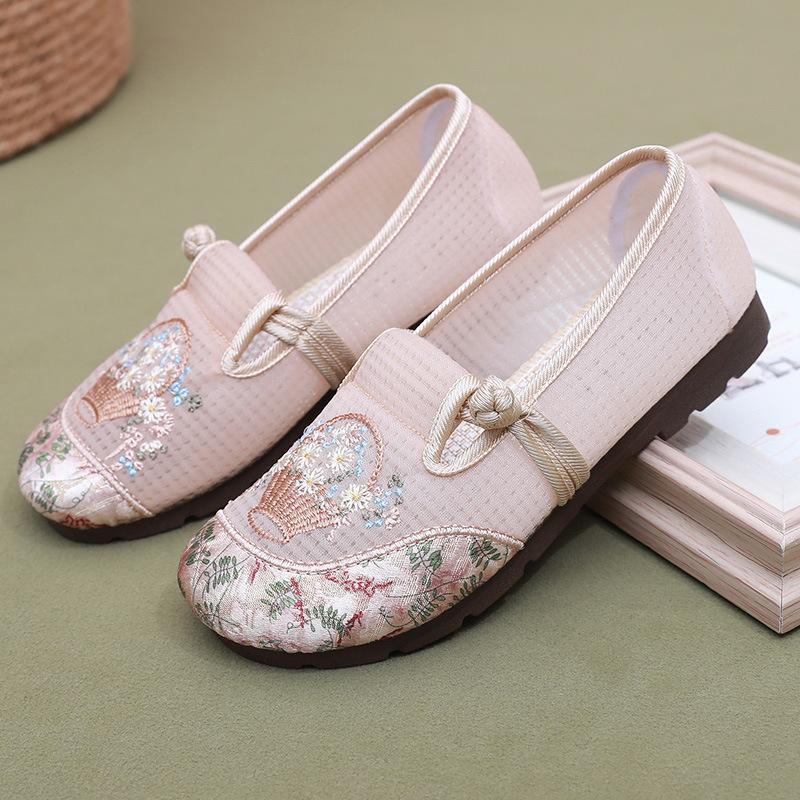 2025 New Style Shoes Casual Men Shoes Soft Sole Breathable Fashionable Light Slipper Women Shoes Single-layer Shoes