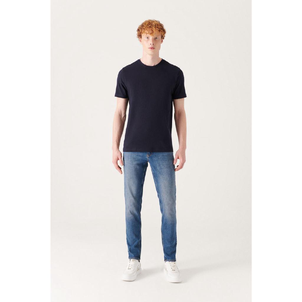 Мужская черная дышащая футболка с круглым вырезом стандартного кроя из 100% хлопка E001000