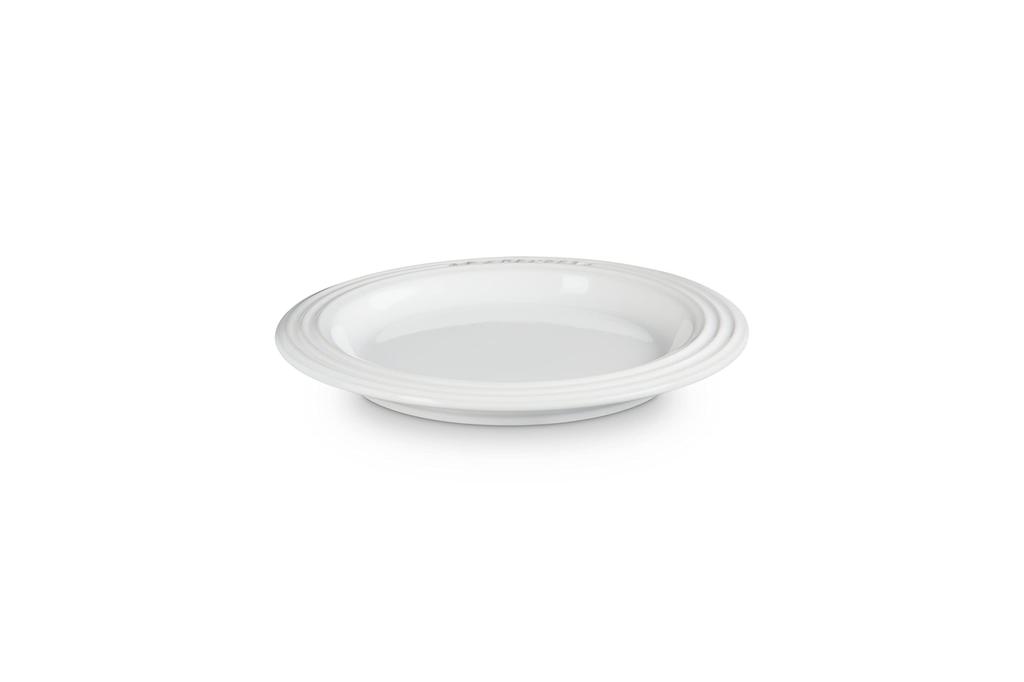 Le Creuset Legend Plate, 18cm, White, Heat and Cold Resistant, Microwave, Oven, and Dishwasher Safe [Official Japanese Product]