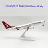 Самолет B737 30 см Turkish Airlines Масштаб 1/124 Самолет из смолы Авиационный самолет с подставкой и колесами Коллекционный сувенир для энтузиастов