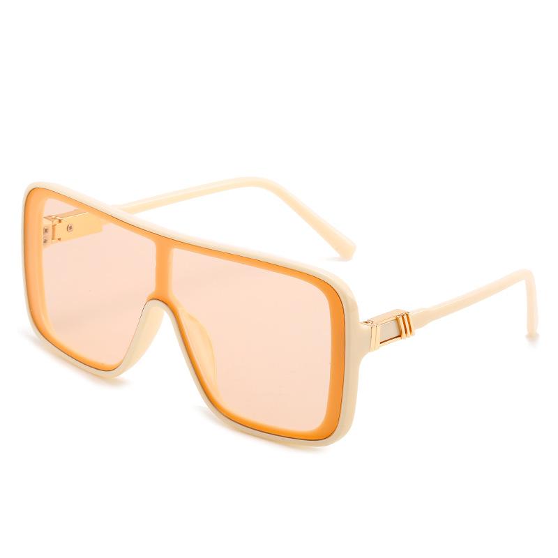 Цельные солнцезащитные очки, персонализированная уличная фотография, женские солнцезащитные очки того же стиля, цельные очки.