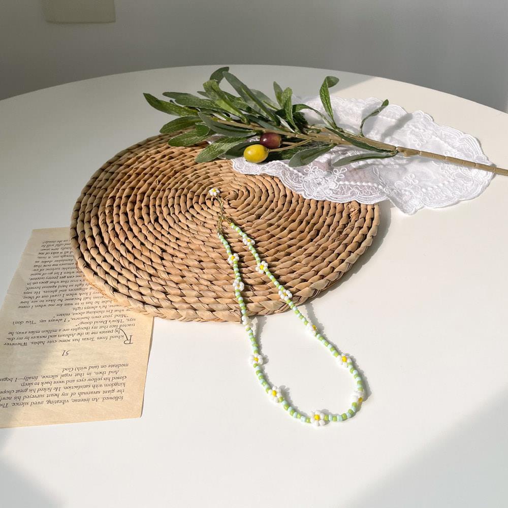 Women's Retro Floral Mood Earrings and Necklace Set