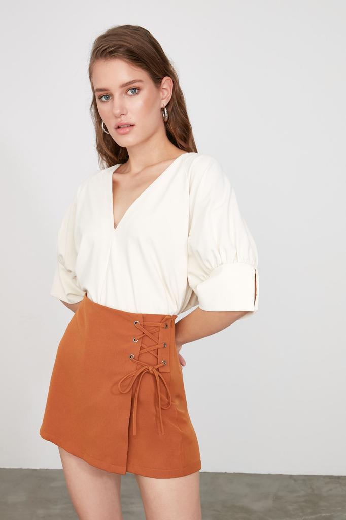 Women's Fashion Woven Short Skirt with Mink Binding and Eyelet Detail