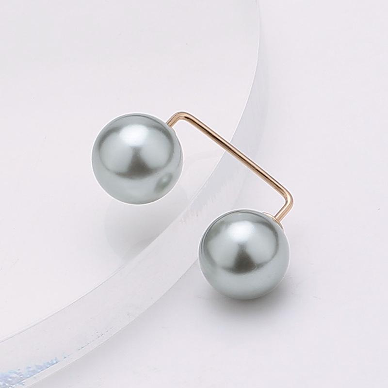 Elegant Minimalist Pearl Pin Brooch for Neckline and Waist