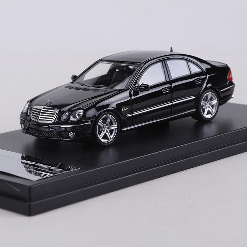 AAYM1 Модель Короля 1:64 E63 AMG W211 Литая металлическая имитация модели автомобиля игрушка коллекция выставочный экземпляр