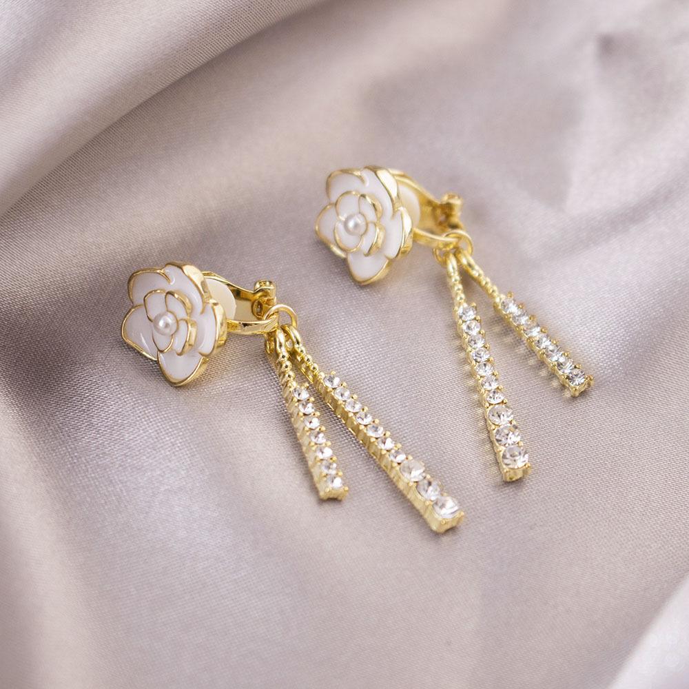 Универсальные легкие роскошные клипсы для ушей без проколов, повседневные высококачественные треугольные клипсы для ушей, универсальные женские серьги