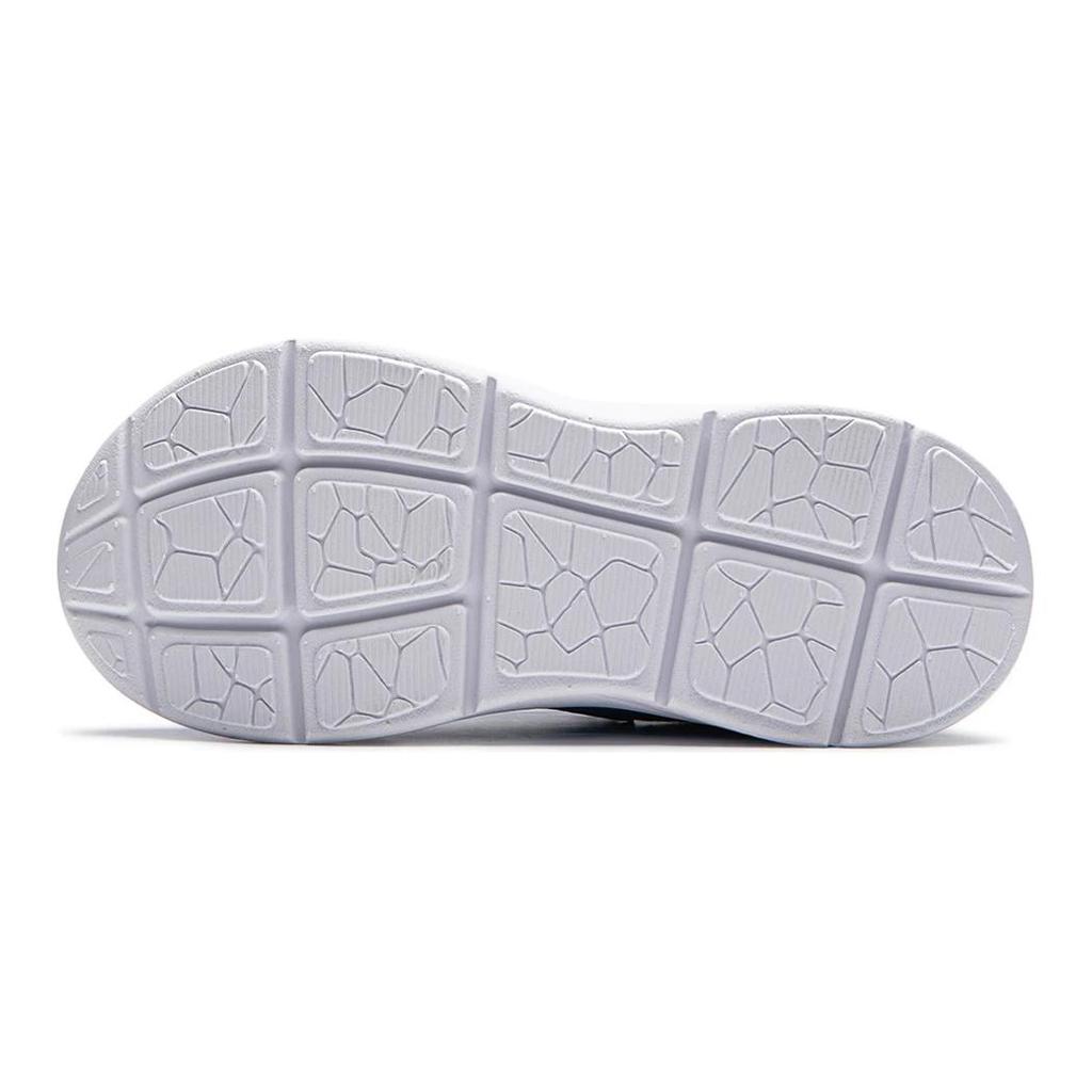 Li Ning Удобные простые нескользящие амортизирующие низкие повседневные туфли Детские кроссовки темно-синего цвета YKNU080-5