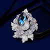 The Dazzling Rose Brooch Is A High-end Women's Fashion and Versatile Brooch with A Niche Design Sense
