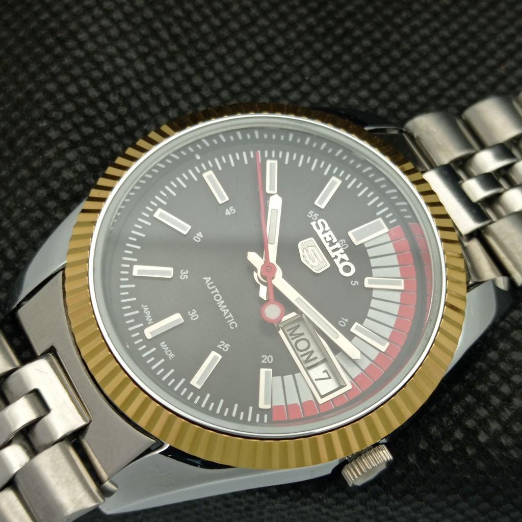 ВОССТАНОВЛЕННЫЕ SEIKO 5 PRESIDENT AUTOMATIC MENS JAPAN WATCH BACK 575a-a304857-2
