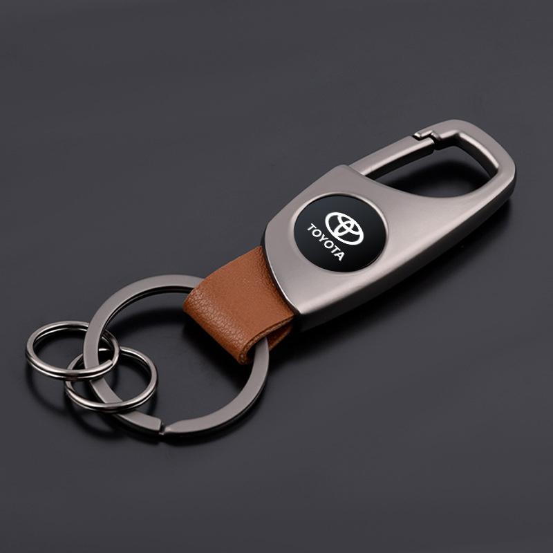 Car Logo KeyChain Keyring Key Holder for Toyota Corolla Prius Land Cruiser Rav4 Yaris Hilux CHR Camry Highlander Prado Accessory