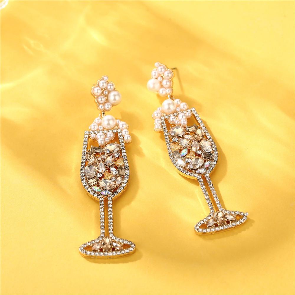 Stylish Fashionable Long Geometric Earrings For Women With Pearl And Gemstone Inlay Elegant Design