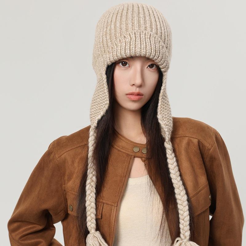 October siege simple solid color knitted Lei Feng hat women's autumn and winter versatile wool hat thermal ear protection flying hat