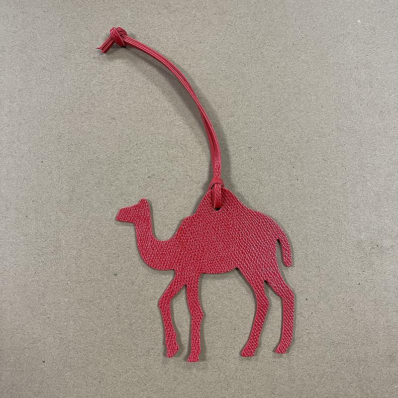 Милый кожаный верблюд брелок для ключей рюкзак кулон животное женская сумка шарм аксессуары