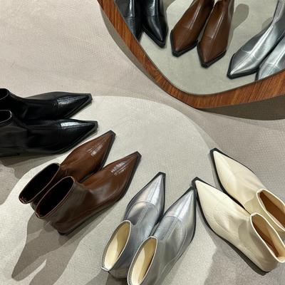 Модные ботильоны с острым носком Женские Новые 2025 Осень и Зима Женские Французские Сапоги Модный Блочный Каблук Облегающие Сапоги Нишевый Дизайн