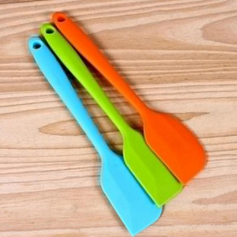 1 шт. лопатка для сливочного масла, скребок для смешивания, силиконовая щетка для перемешивания, инструмент для выпечки