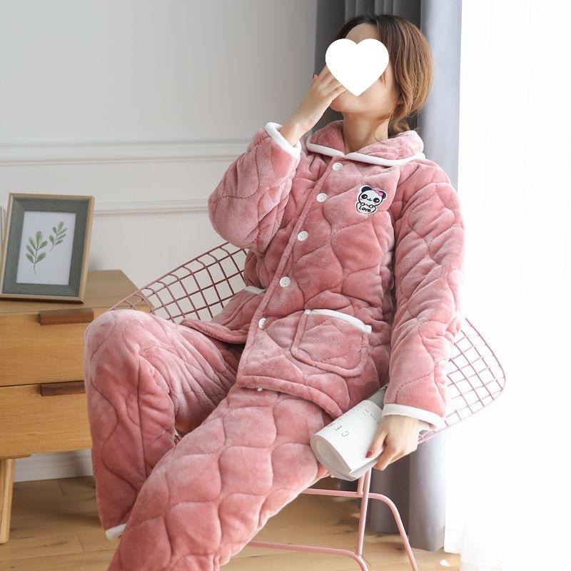 Пижама женская трехслойная утолщенная и милая зимняя можно носить больших размеров теплая стеганая домашняя одежда