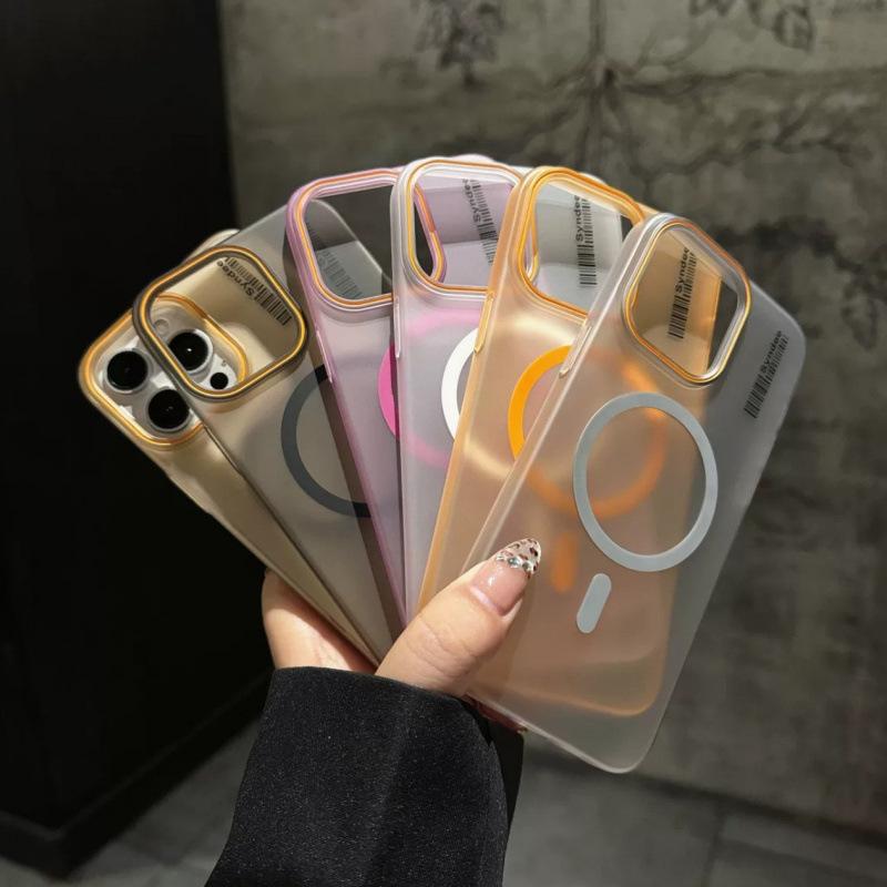 Чехол для мобильного телефона iPhone16Promax из мягкой песочной кожи, матовый полупрозрачный, подходит для Apple 15, магнитная присоска, 14, простой чехол для ПК