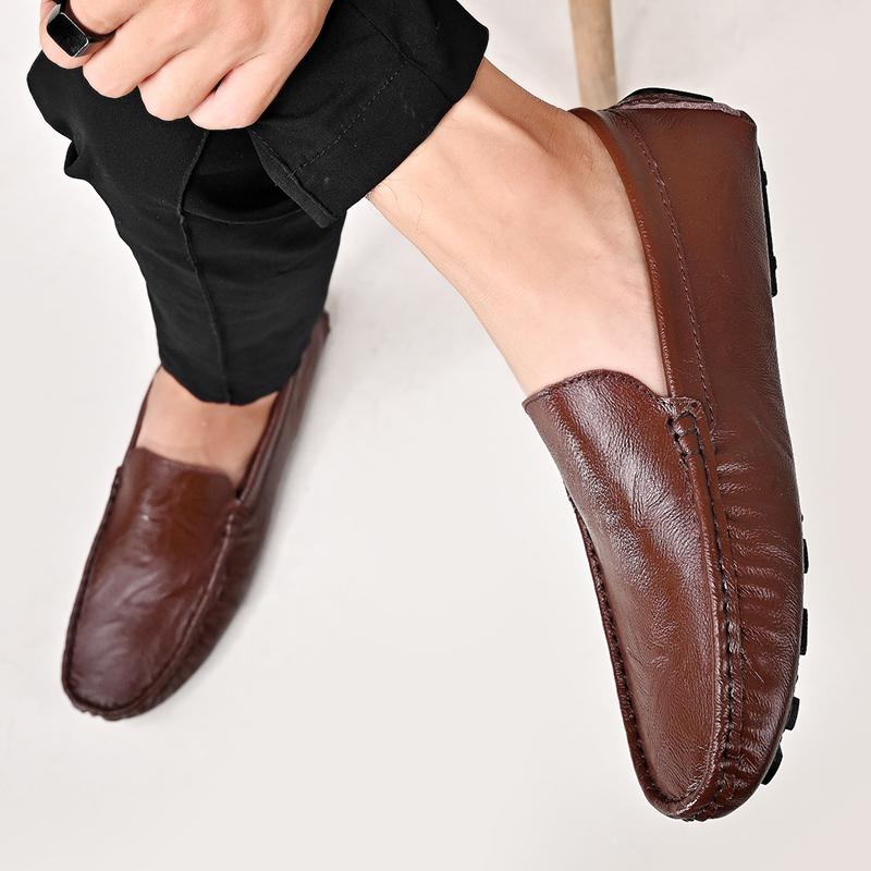 Кожаные мужские повседневные туфли удобные мужские мокасины дышащие черные туфли для вождения без застежек большие размеры 37-47 мокасины итальянские