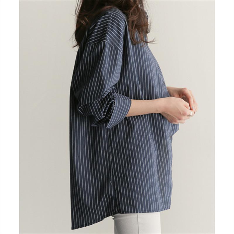 Женская синяя рубашка в стиле BF с отложным воротником, белый топ средней длины с длинными рукавами, однобортная осенняя свободная блузка в полоску в стиле ретро