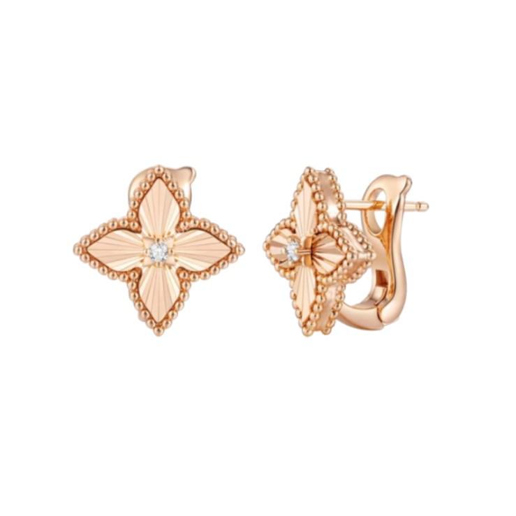 Изысканные роскошные серьги-пусеты и каффы с цветочным дизайном