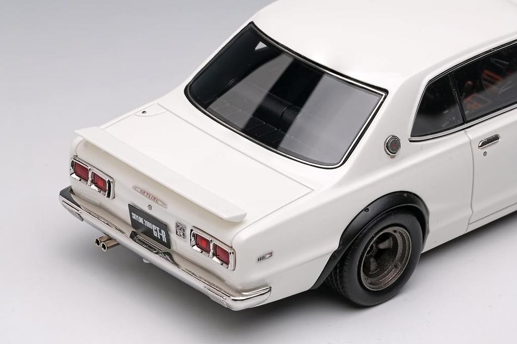 Makeup Vision Scale Nissan Skyline 2000 1971 with Spoiler Finished Model VM244B 1/43 GT-R (KPGC10) (Works Wheels) White,