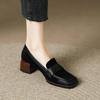 WD British-Style Women's Retro Leather Loafers, Square Toe, Thick Heels, Frosted Finish, Spring and Autumn.