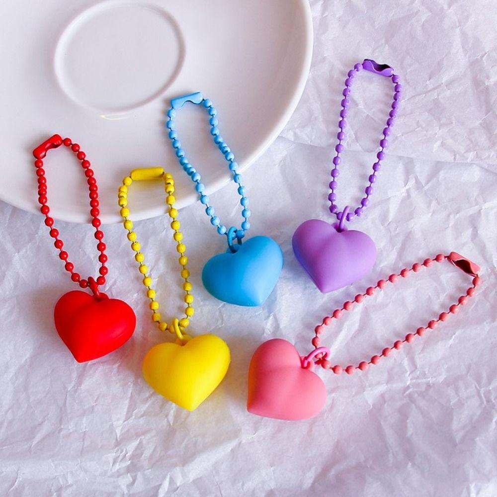 Colorful Heart Keychain Silicone Heart Keyring Candy Color Heart Pendant Y2K Korean Kawaii Dopamine Sweet Key Accessory