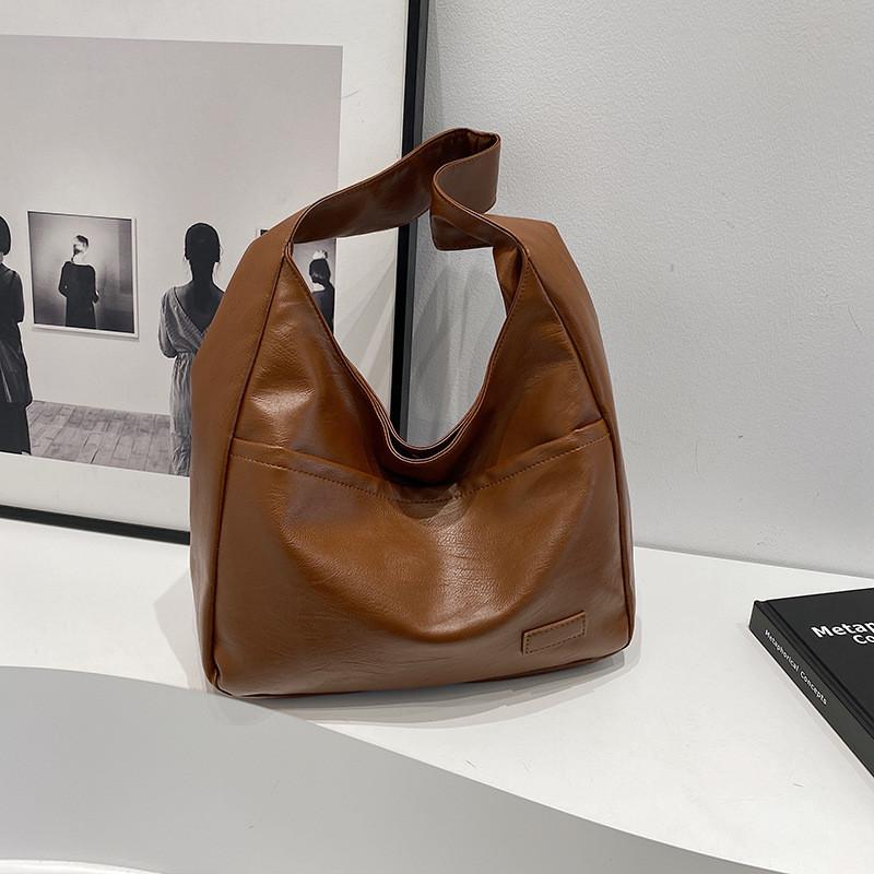Chic Retro Large Capacity Tote Bag For Women With Unique Design And Stylish Appeal In Black White Brown Or Coffee Colors