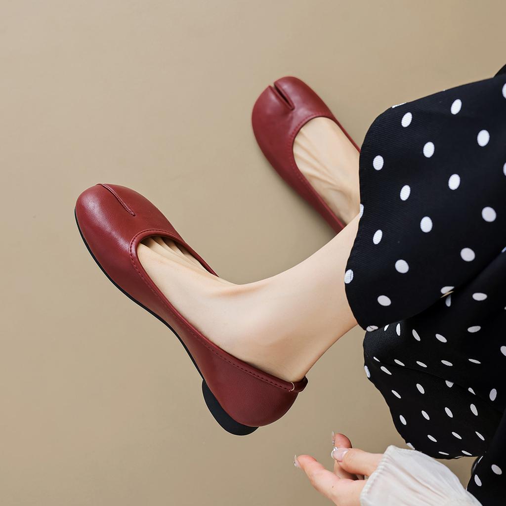 Weiwei Girl 7899-1 Туфли с раздвоенным носком и свиной ножкой Женские туфли-лодочки с мелким вырезом, плоской подошвой, подковообразным каблуком, типа дуду, балетки