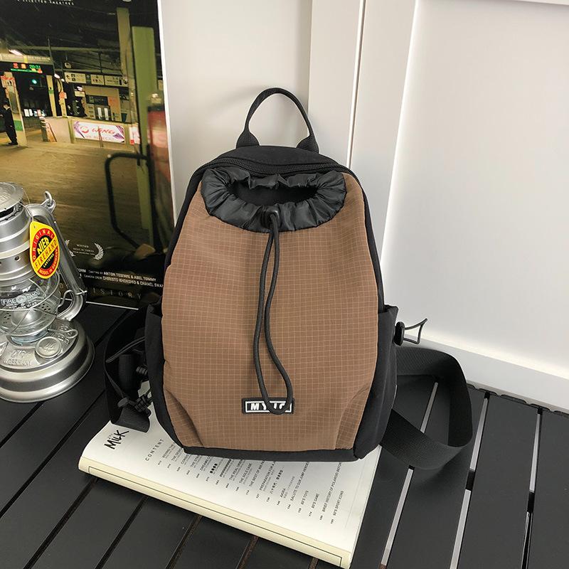 Рюкзак для улицы большой вместимости водонепроницаемый дорожный многоцелевой маленький рюкзак женский повседневный универсальный нагрудный мешок под стакан с водой мужская сумка
