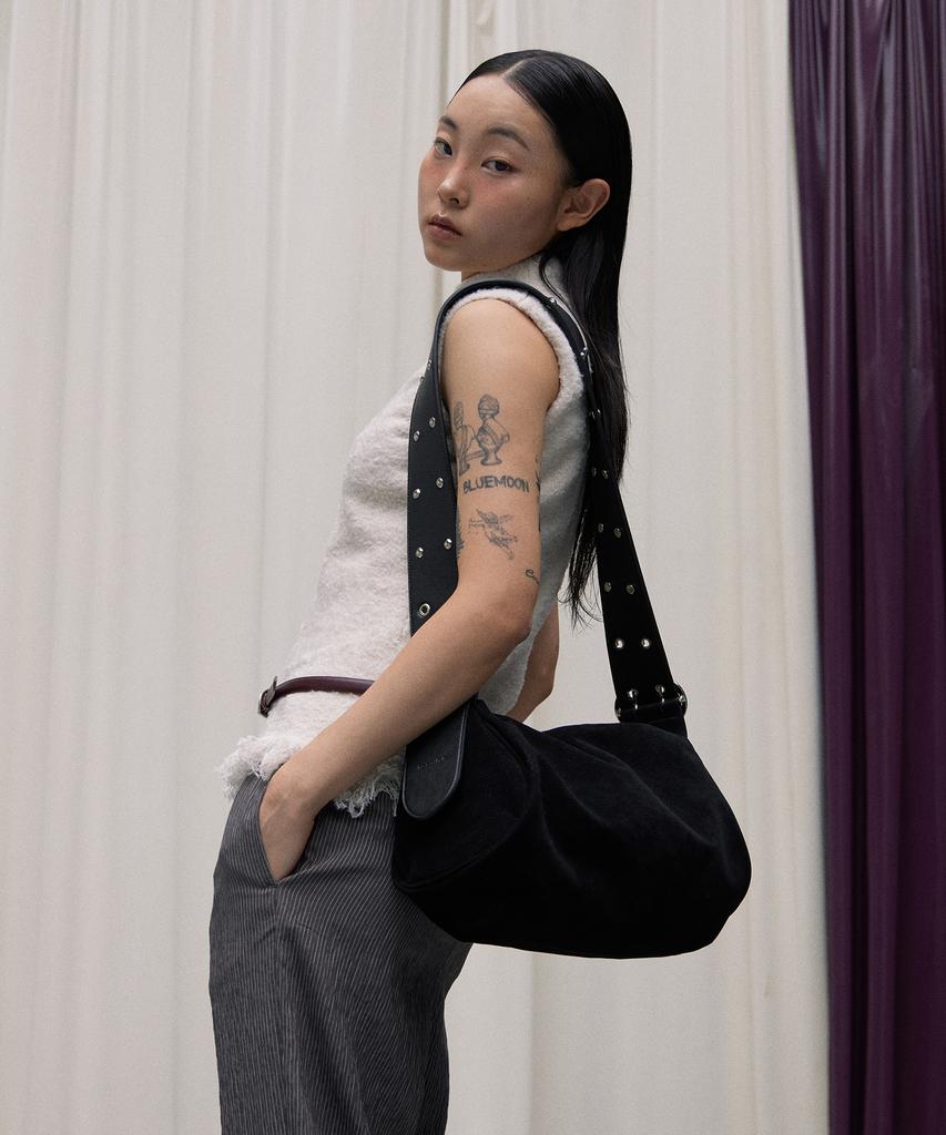 Сумка-пояс Haveawhale Arc Stud (Bk)