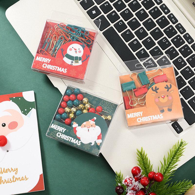 Креативный офисный набор на рождественскую тематику: Цветные скрепки, кнопки, зажимы для билетов, степлер и переплетные принадлежности
